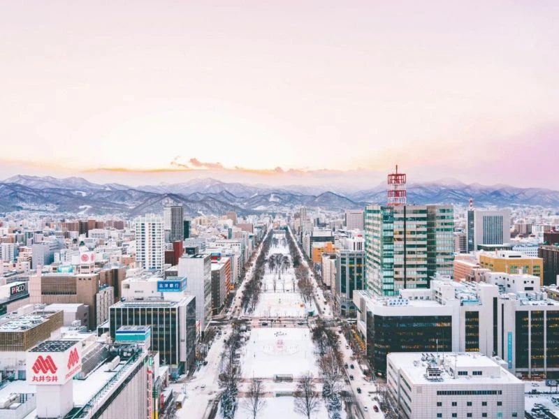 Sapporo phủ tuyết trắng vào mùa đông