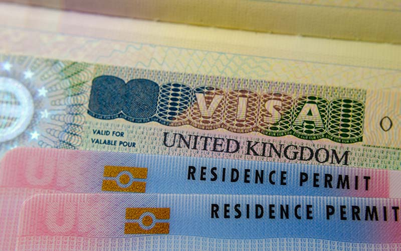 Sinh viên cần lưu ý một vài thay đổi trong chính sách visa phụ thuộc khi đi du học Anh